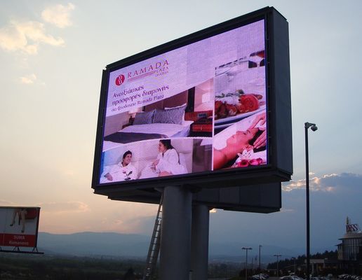 Lightweight Full Color Outdoor Advertising Led Display Billboard P6.4-12.8mm