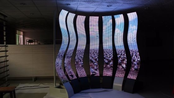 160000 Pixel Flexible LED Display 1000cd/m2 Soft Rubber Moudle