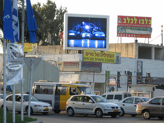 High brightness of 5500 Nits P4 Outdoor Fixed Led Billboard Display Panel