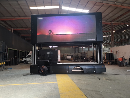 BAKO Vision Mobile LED Billboard IP54 7500nits Truck Mounted LED Screen