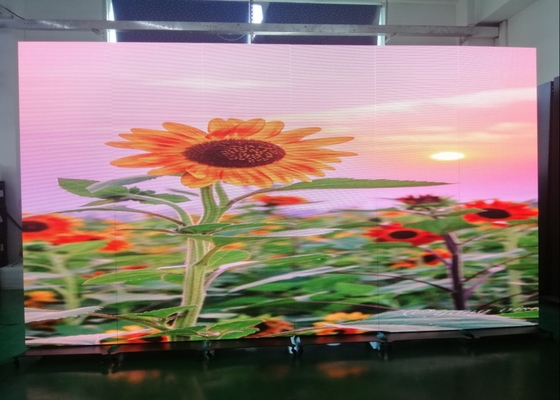 Led Poster Screen P2.5 Portable Digital Signage For Shop Window Advertising